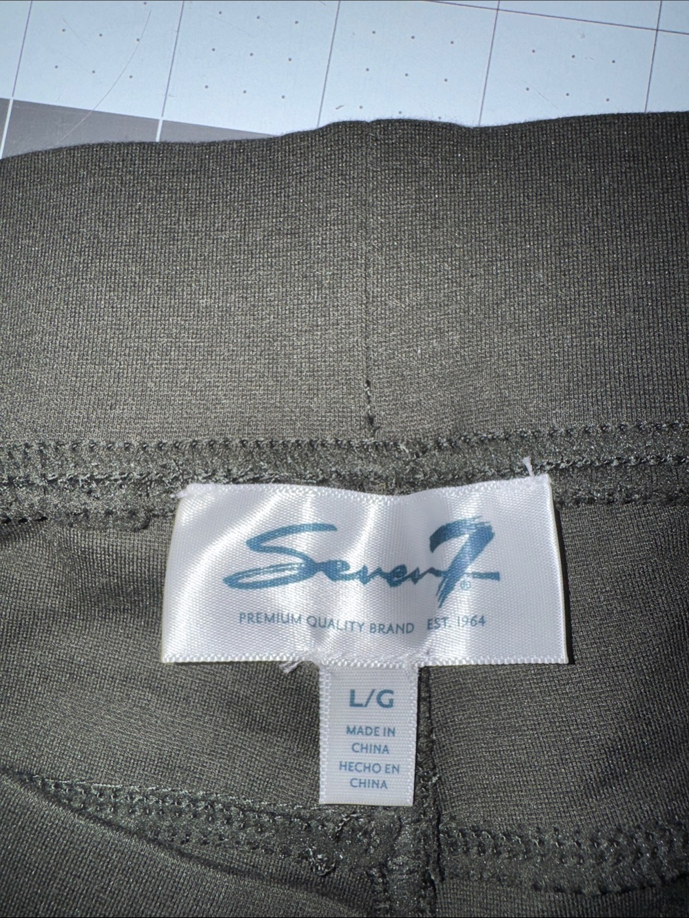 Seven7 Olive Ponte Leggings - Picture 2 of 7